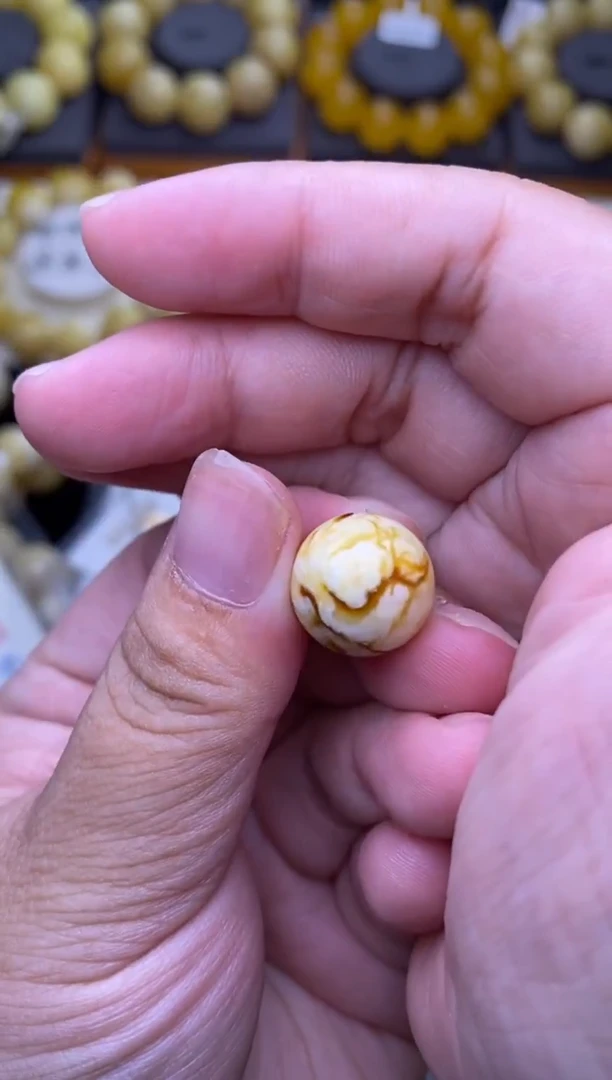 裸石琥珀未镶嵌 大小姐珠宝严选8