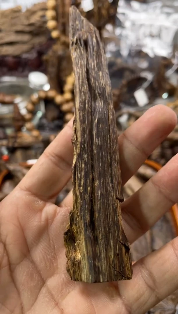 沉香沉香碎屑用****6 达拉干  沉香