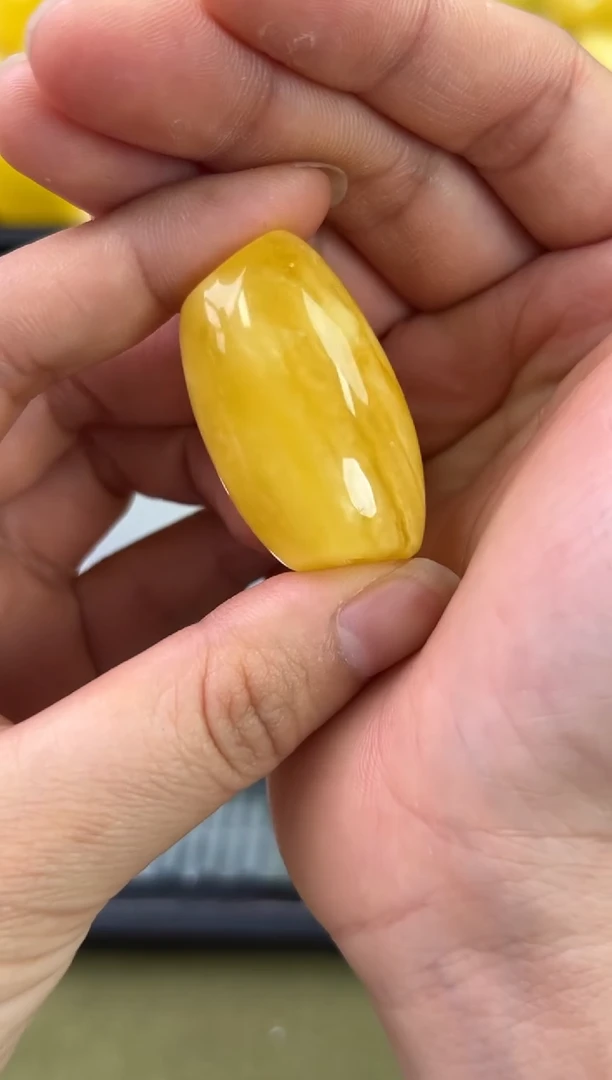 裸石琥珀未镶嵌琥珀蜜蜡吊坠