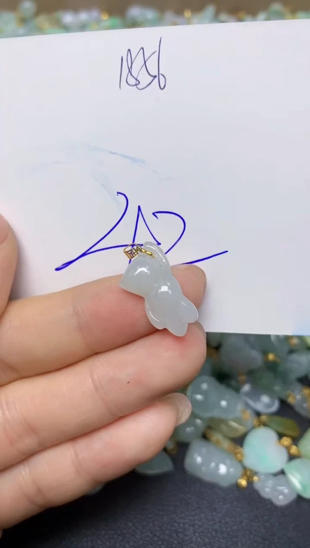 【闪购商品】翡翠挂件18K金镶嵌 天然翡翠A货