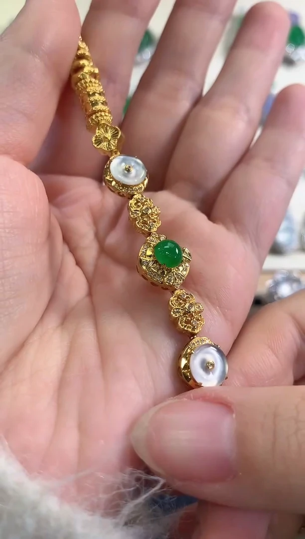足金镶嵌手串翡翠d64