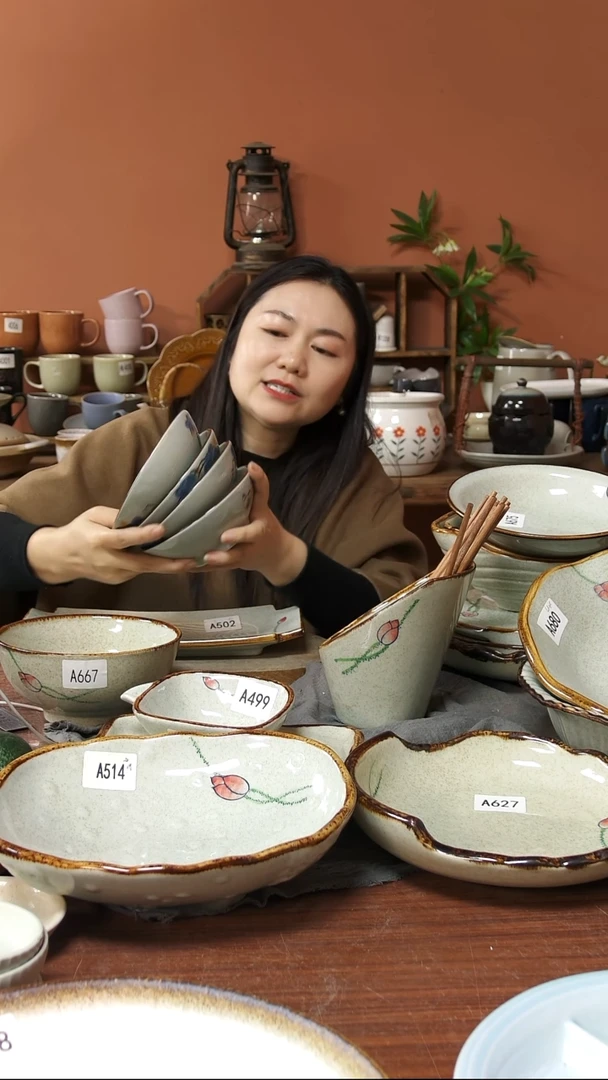 陶瓷A671 四只手绘丝瓜黑点5.5英寸碗瑕疵