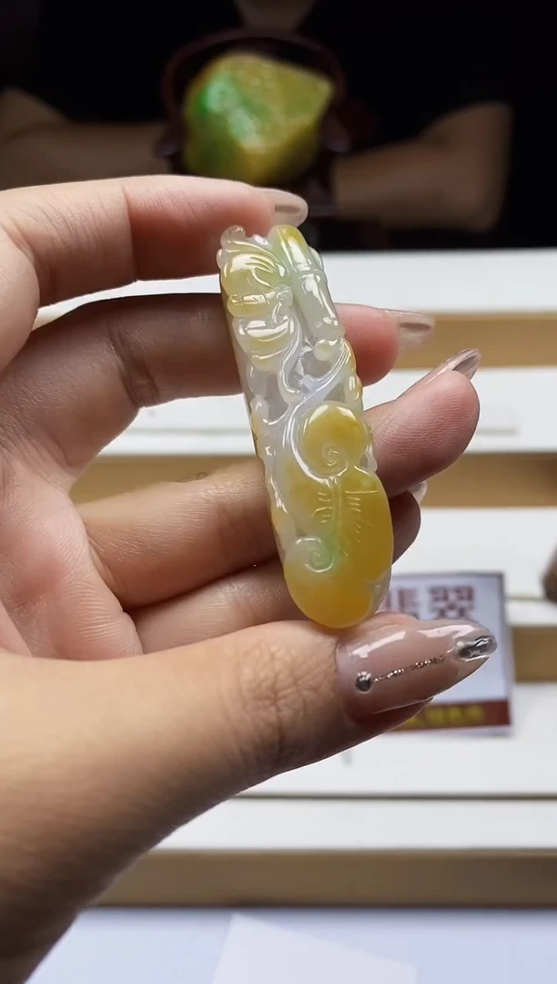 定制翡翠未镶嵌翡翠A货
