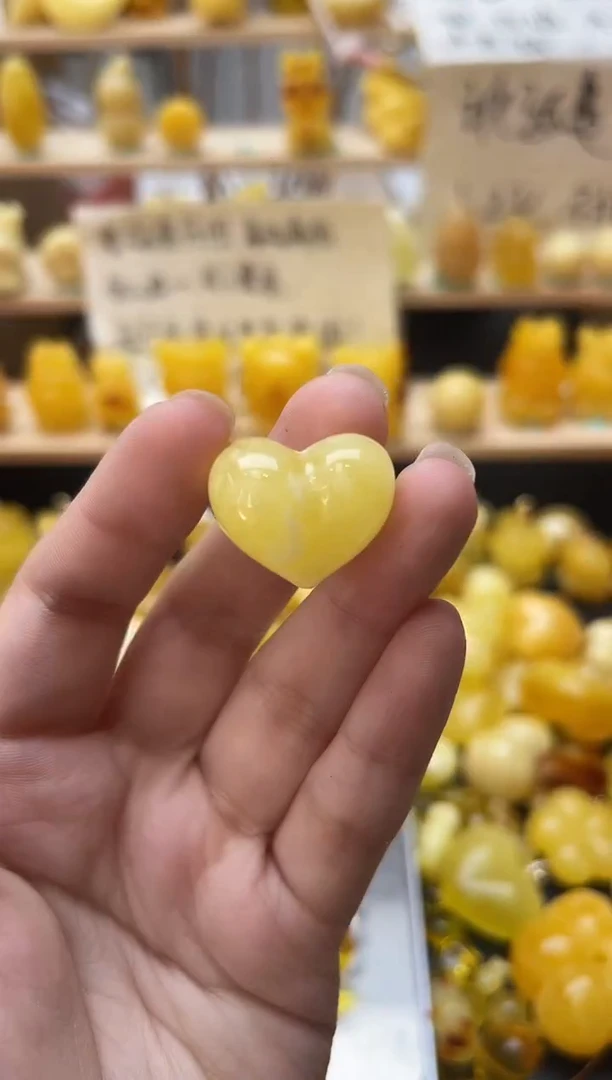 琥珀未镶嵌珠宝奇石051琥珀蜜蜡微瑕