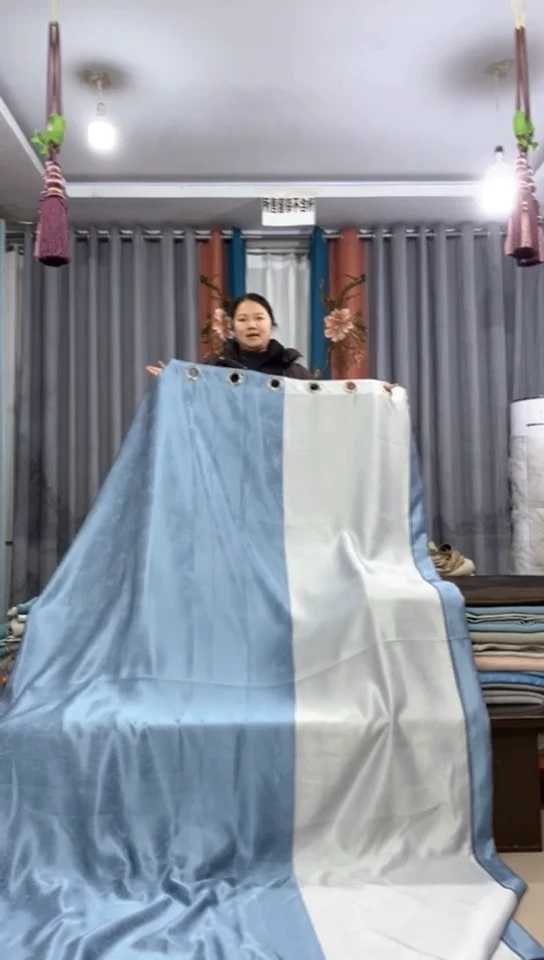 布成品窗帘   6.6*2.75米