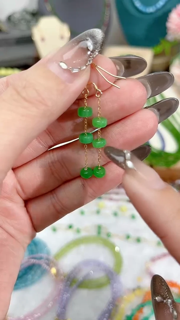 【闪购商品】翡翠耳饰14K金镶嵌三颗49