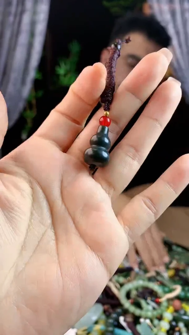 【闪购商品】和田玉挂件未镶嵌多样性发货拍一发一