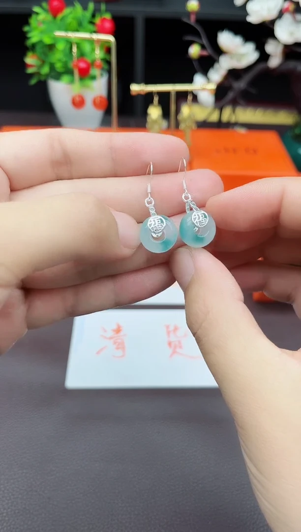 石英质玉（天山翠）银S925镶嵌耳饰721000