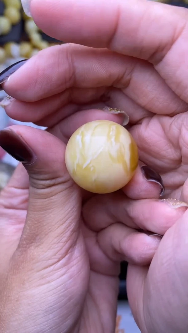 裸石琥珀未镶嵌大小姐珠宝25