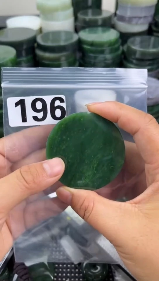 和田玉未镶嵌珠宝半成品镯芯