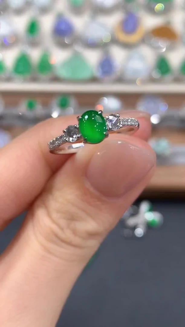 18K金镶嵌戒指翡翠a36