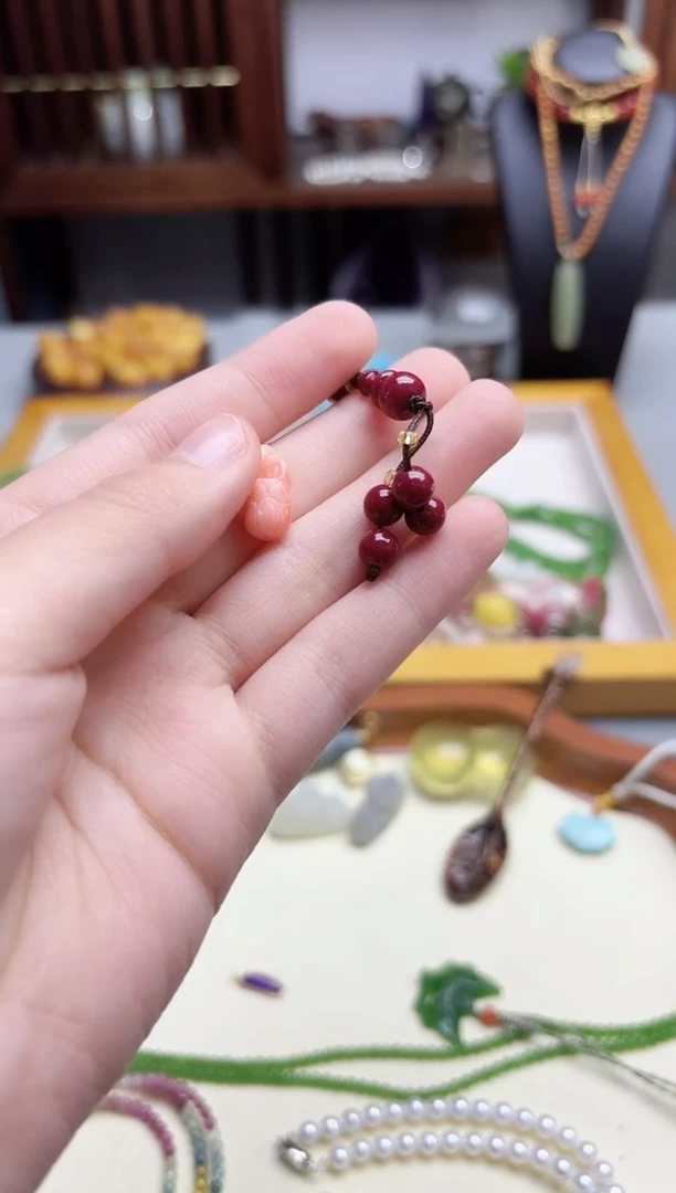 天然辰砂朱砂挂件SH