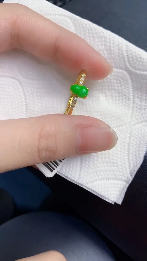 颈饰未镶嵌翡翠天然翡翠缅甸A货