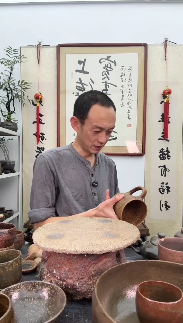 【闪购商品】瑕疵红色马克杯600毫升