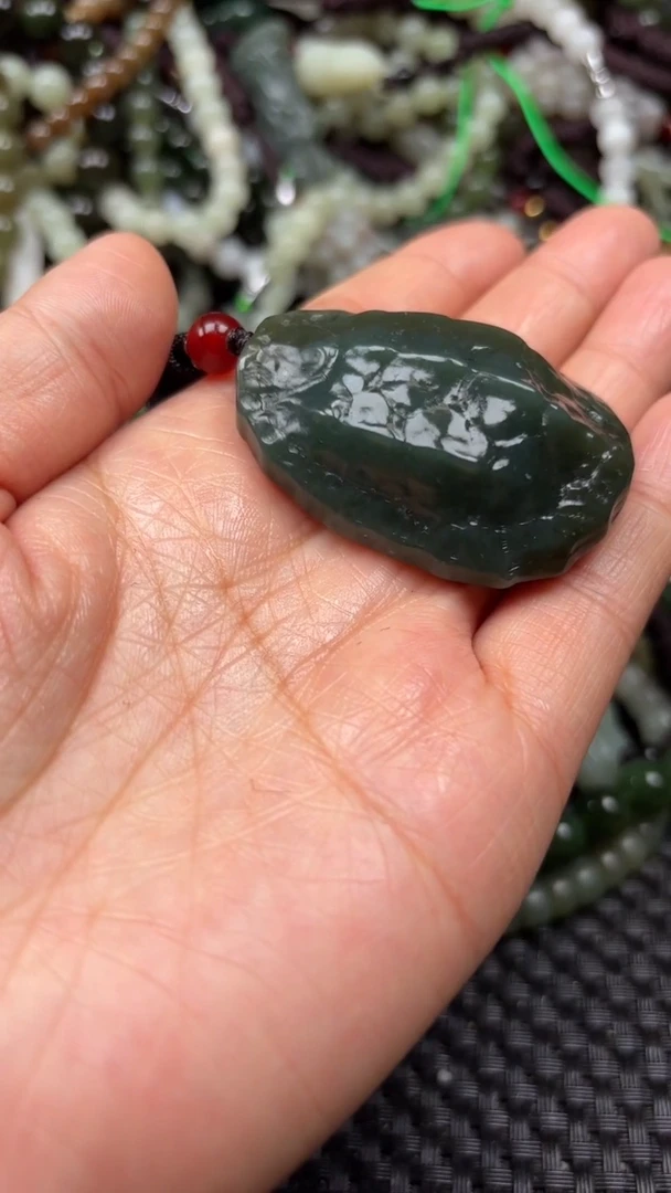 【闪购商品】和田玉颈饰未镶嵌.