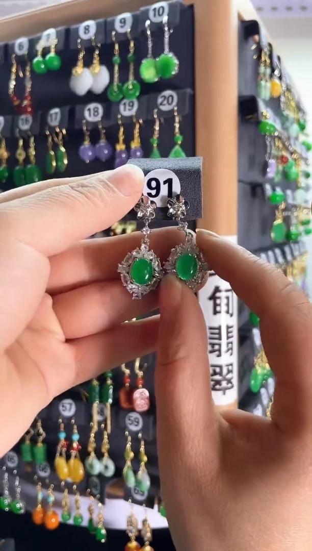 【闪购商品】翡翠耳饰银S925镶嵌91