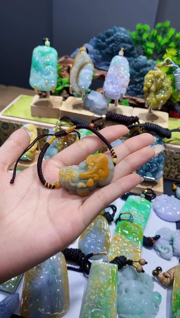 定制翡翠未镶嵌翡翠A货