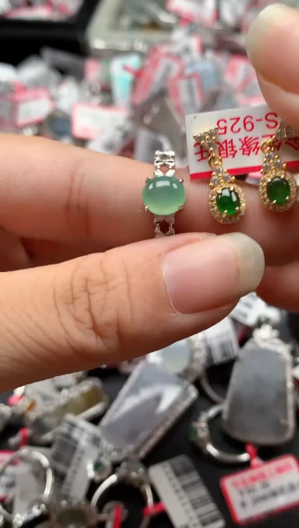 银S925镶嵌戒指翡翠天然A货缅甸翡翠