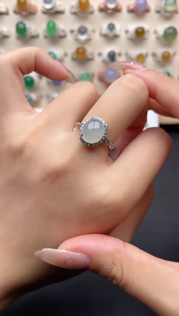 【闪购商品】翡翠戒指银S925镶嵌一物一证一礼盒