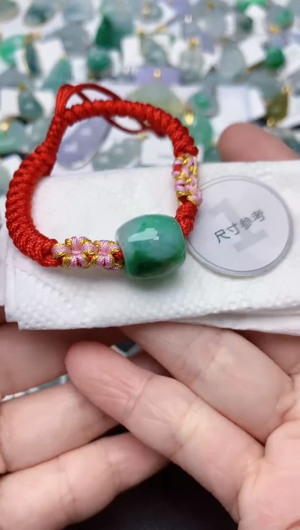 颈饰未镶嵌翡翠天然缅甸A货翡翠