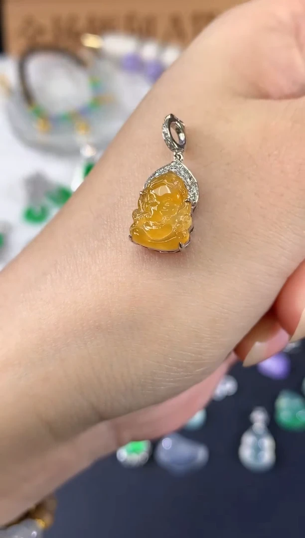 吊坠(不含链)18K金镶嵌翡翠Q029|3980