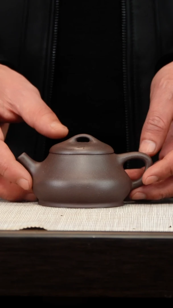 茶壶紫砂四底柱瓢