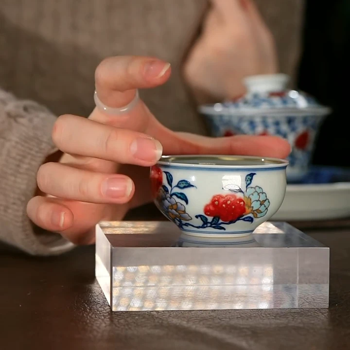 【栗子严选】（预售十五天）玗琪轩釉里斗彩红石榴花杯（yqx3）