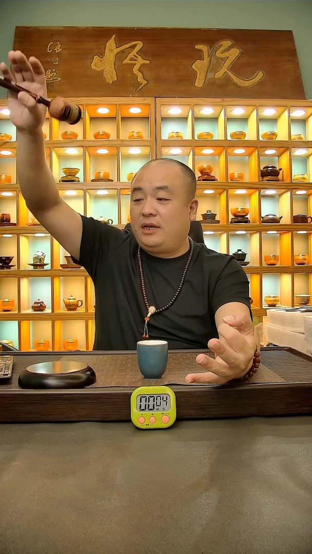 茶盏烨****爸403.。。。