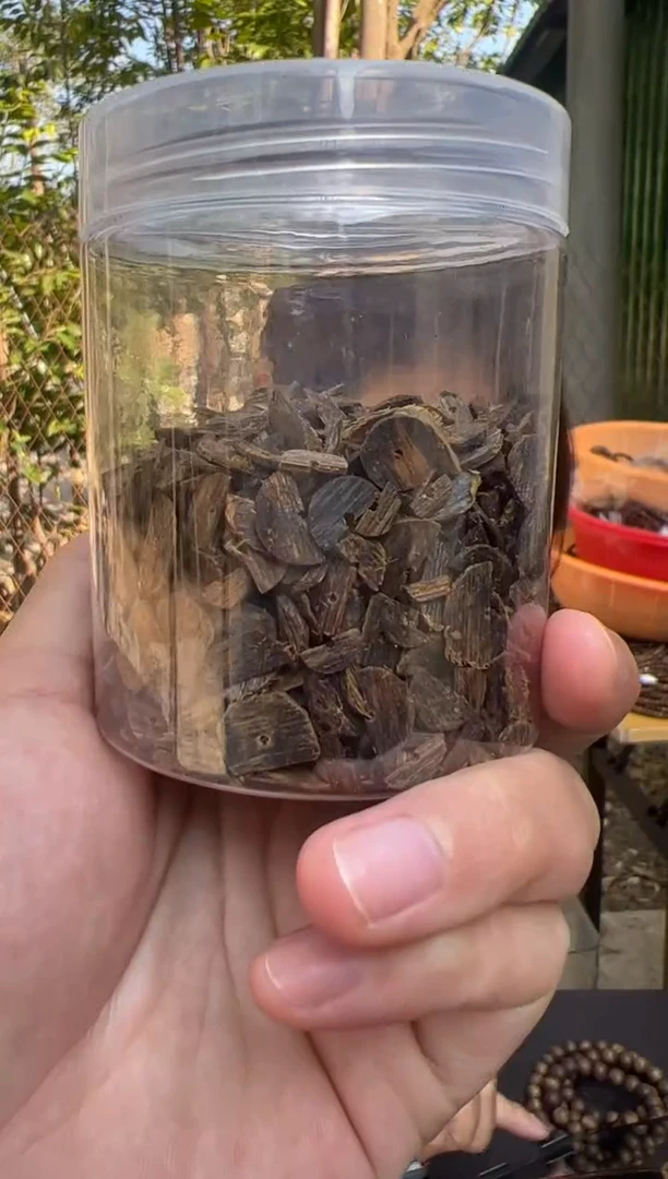 【闪购商品】沉香沉香碎屑50克绿奇楠沉水原料