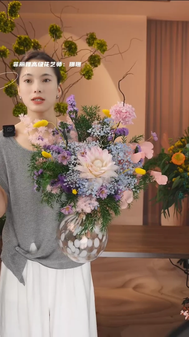 琉璃手工艺品：图片款花+花瓶