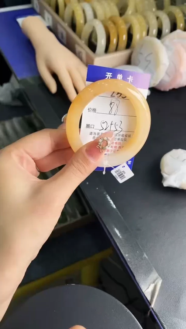 未镶嵌手镯石英质玉z55-HHB52+