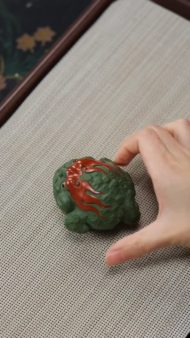 茶壶紫砂紫砂茶宠三足火焰蟾