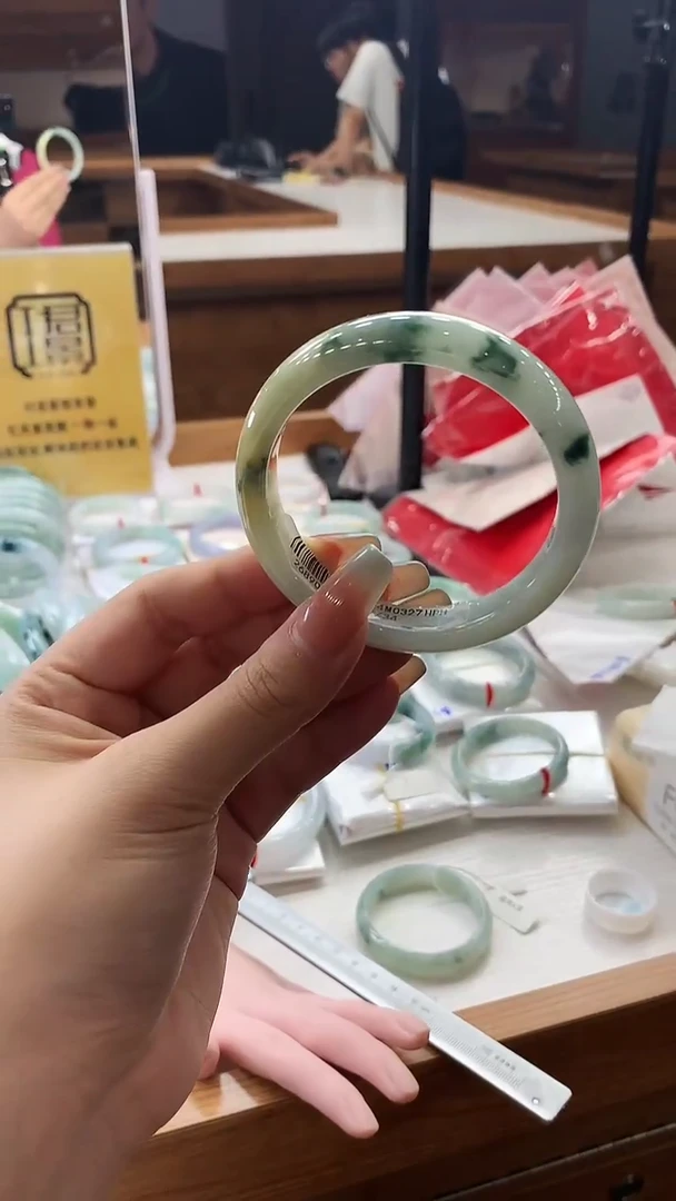 翡翠手镯未镶嵌55/57 16
