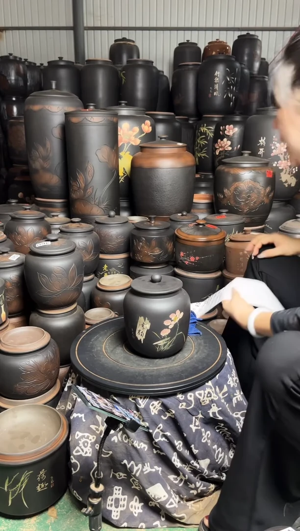 罐瑕疵茶叶罐 447 冬瓜彩填