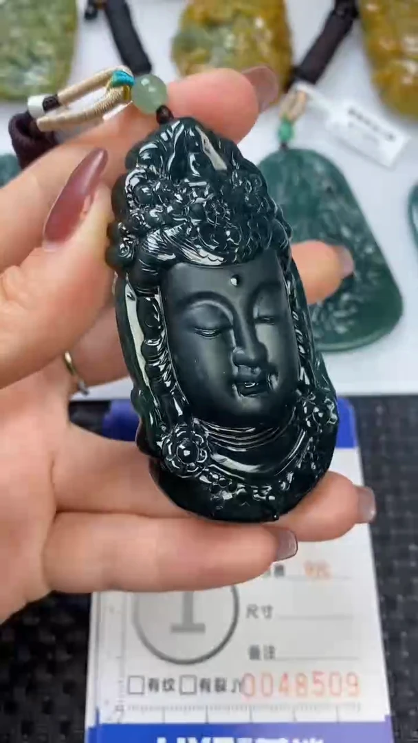 【闪购商品】翡翠颈饰未镶嵌1111111111111111