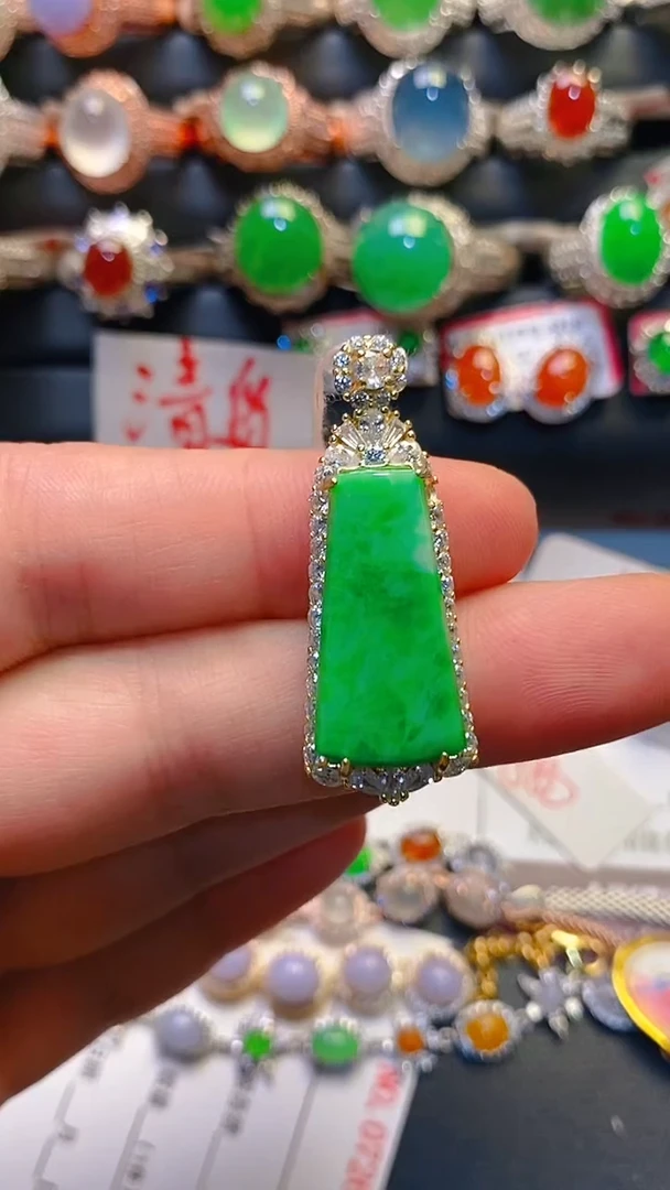 银S925镶嵌戒指翡翠天然