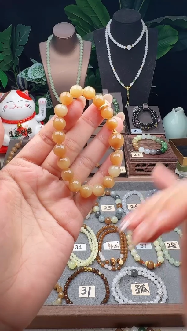 未镶嵌手串和田玉10m左右新疆糖玉手串