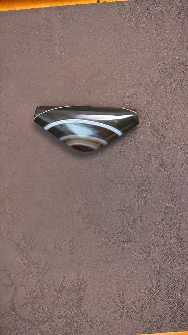 未镶嵌吊坠(赠链)玛瑙/玉髓缠丝吊坠