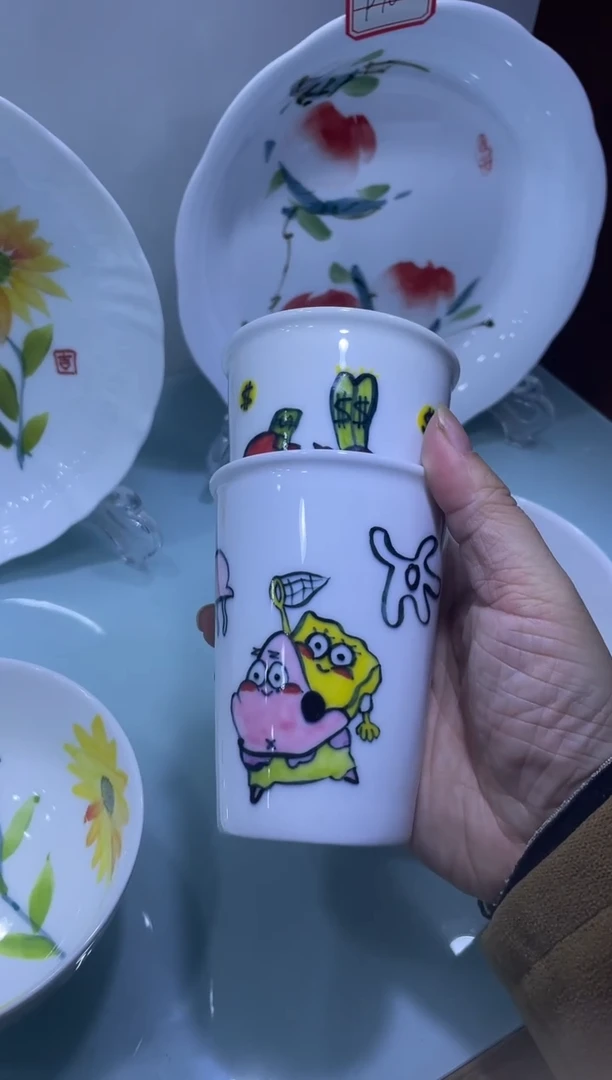 杯年终大促 两个装景德镇高温白玉瓷釉下彩手绘水杯