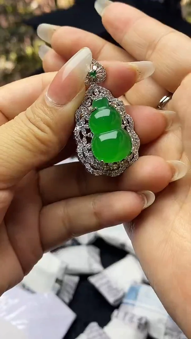 满色吊坠    所见即所得