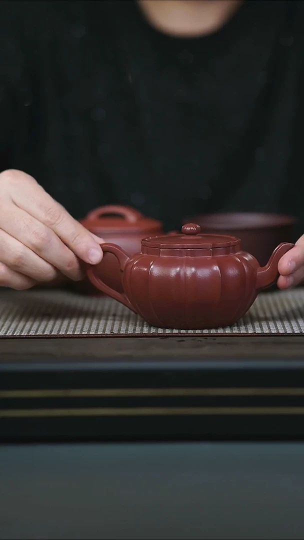 茶壶紫砂朱泥筋纹宫灯