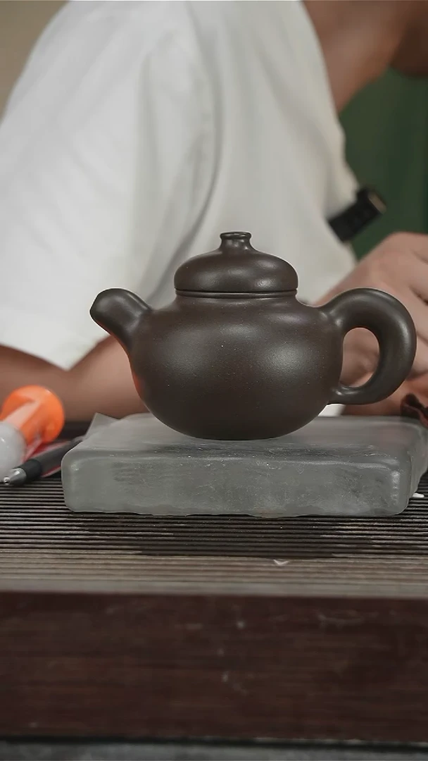 茶壶紫砂高工350CC214号带证