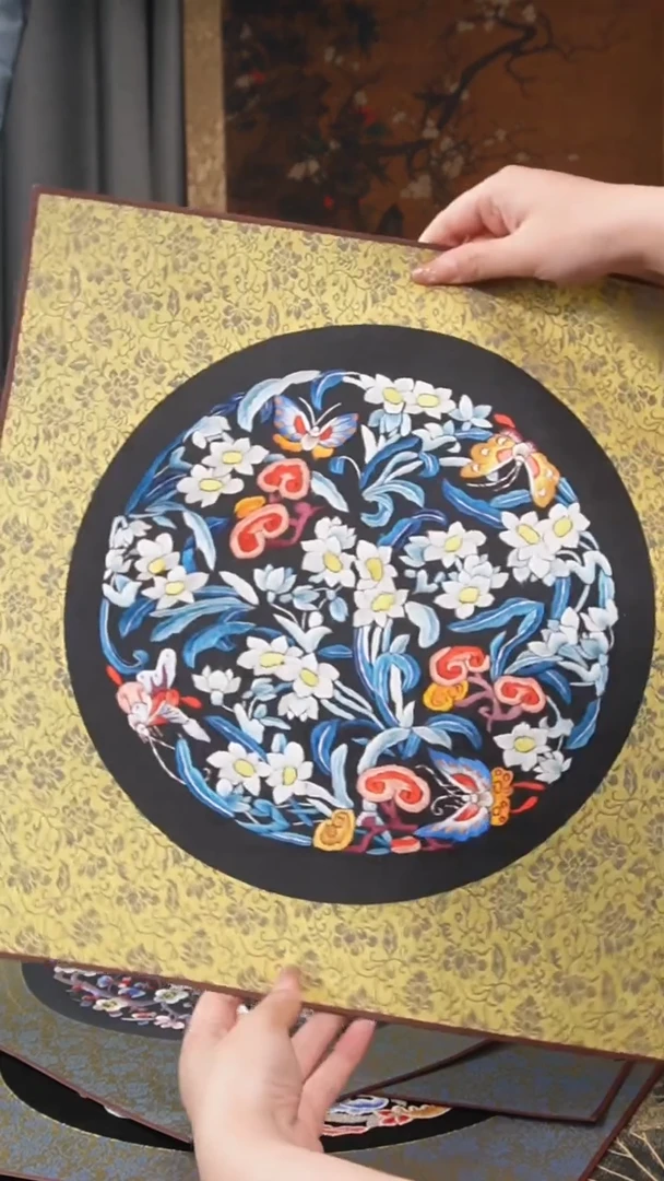 刺绣盘金挂画绣花非遗