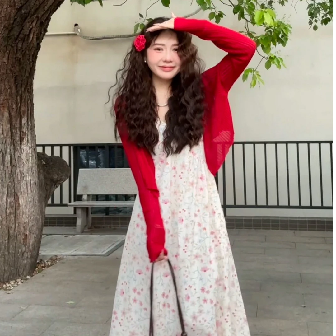 茶歇法式甜美粉色碎花吊带连衣裙子女2025春夏季长裙