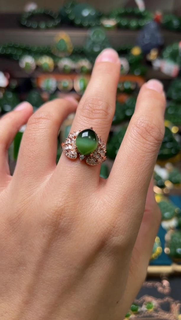 银S925镶嵌戒指和田玉碧玉