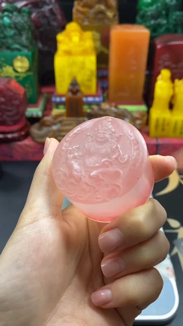 寿山石印石荔枝冻圆章