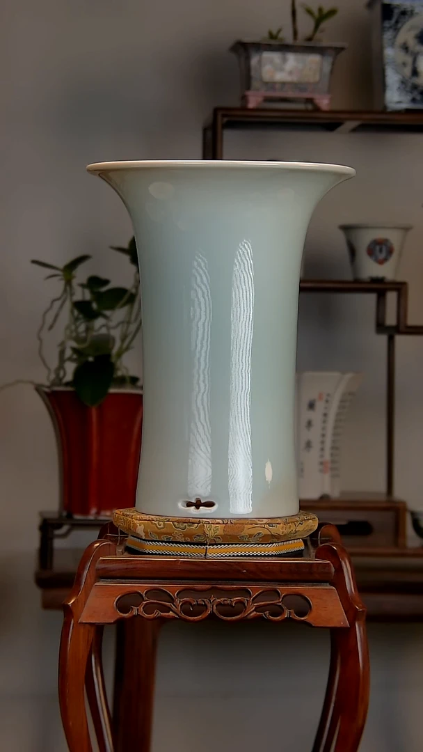瑕2客户公告发言人