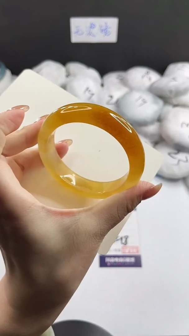 未镶嵌手镯石英质玉多样性发货L98