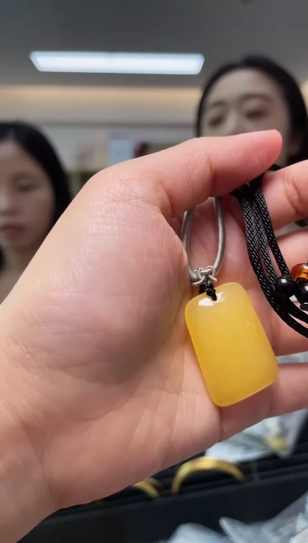 未镶嵌蜜蜡裸石（多样性单个发货）