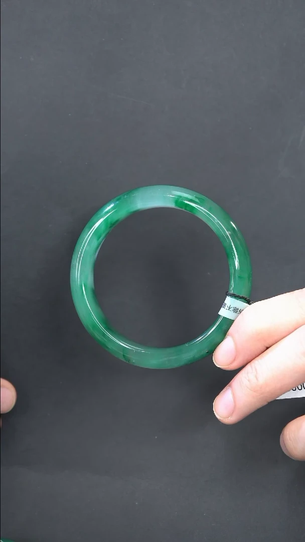 石英质玉手镯未镶嵌59